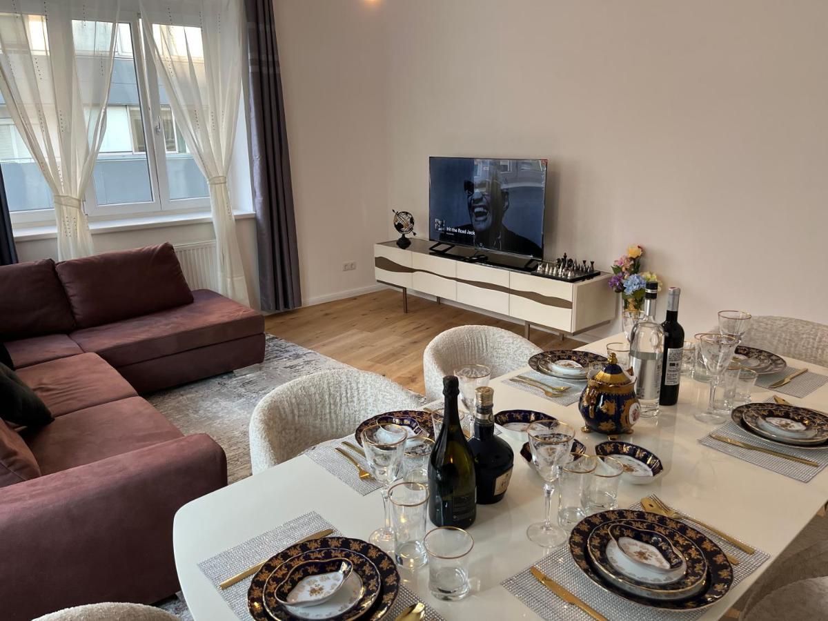 Апартаменты A&A Living - Best Location In Vienna !!! Экстерьер фото